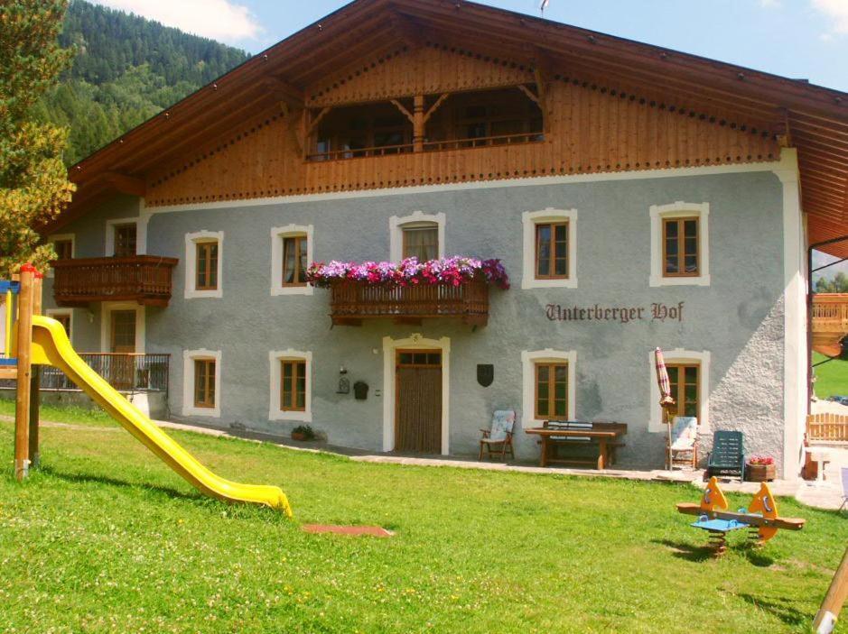 Unterbergerhof Villa Val di Vizze Luaran gambar