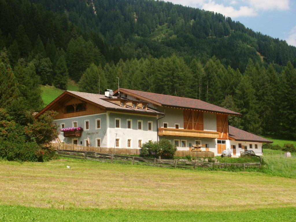 Unterbergerhof Villa Val di Vizze Luaran gambar