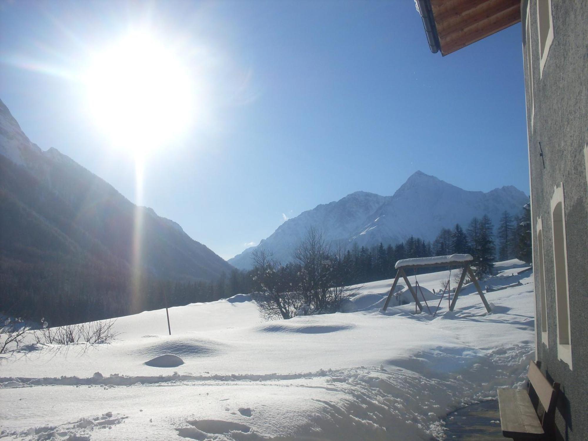 Unterbergerhof Villa Val di Vizze Luaran gambar